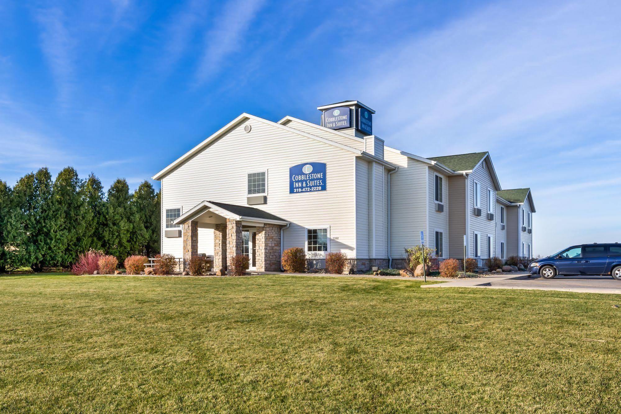 Cobblestone Inn & Suites - Vinton, Ia Dış mekan fotoğraf